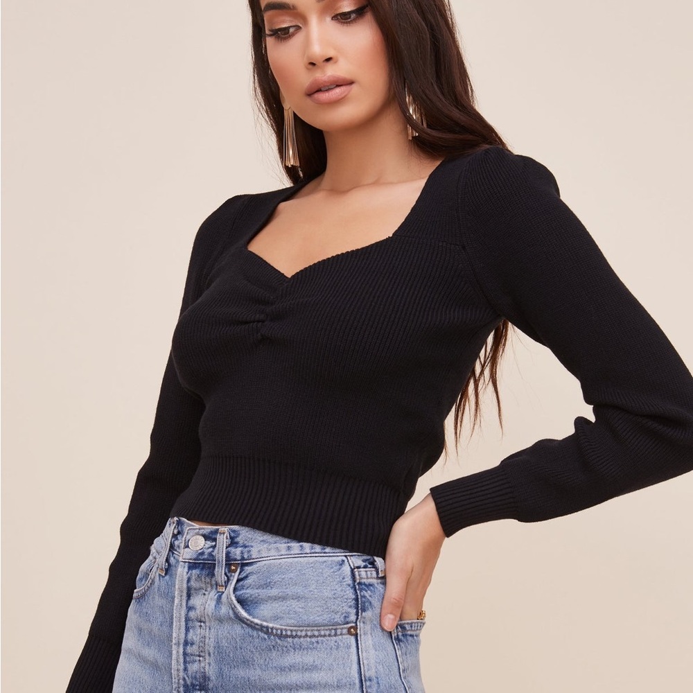 ASTR the Label Black Sweetheart Cropped Sweater